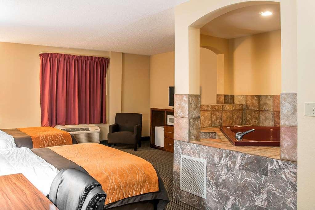 Country Inn & Suites By Radisson, Battle Creek, Mi Стая снимка