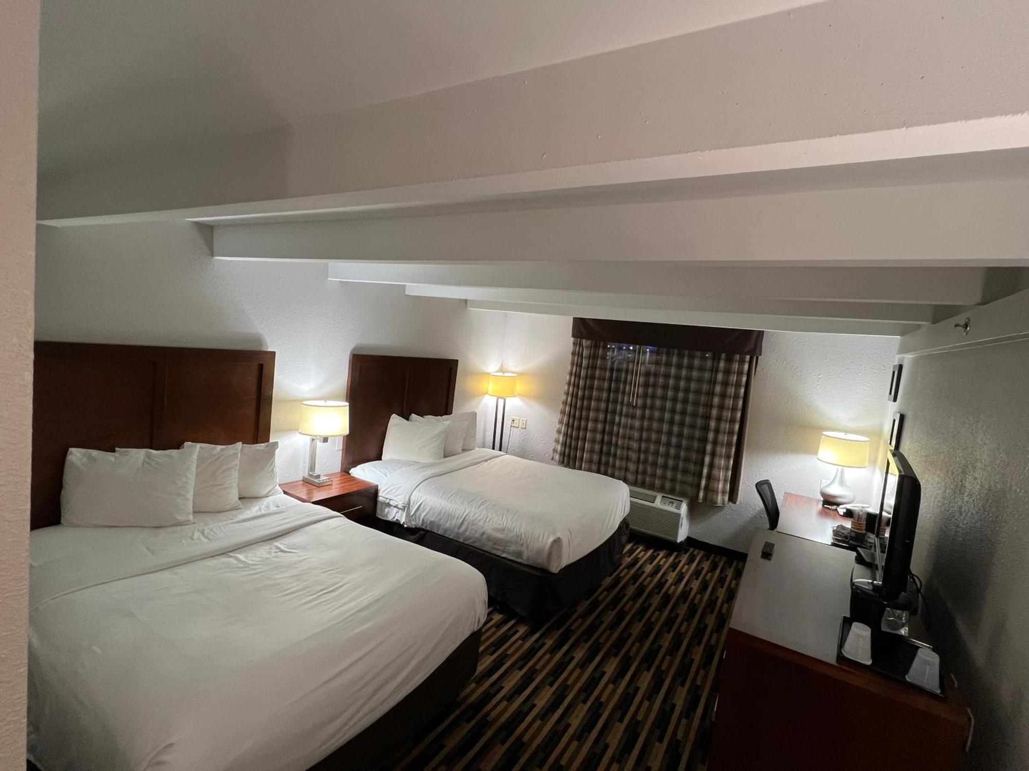 Country Inn & Suites By Radisson, Battle Creek, Mi Екстериор снимка
